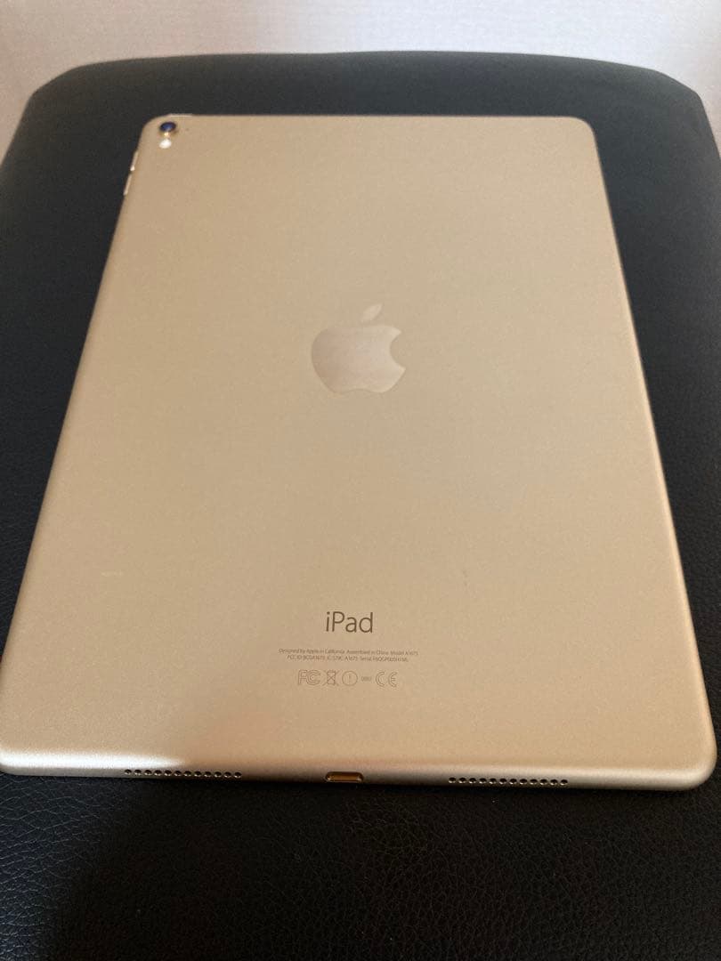Apple iPad Pro 9.7インチ　※要バッテリー交換