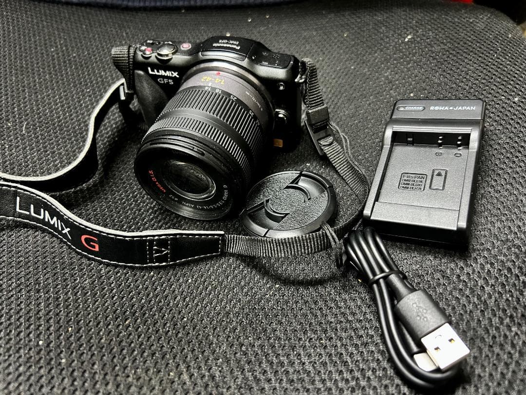 デジタルカメラ Panasonic LUMIX DMC-GF5 G VARIO 14-42mm