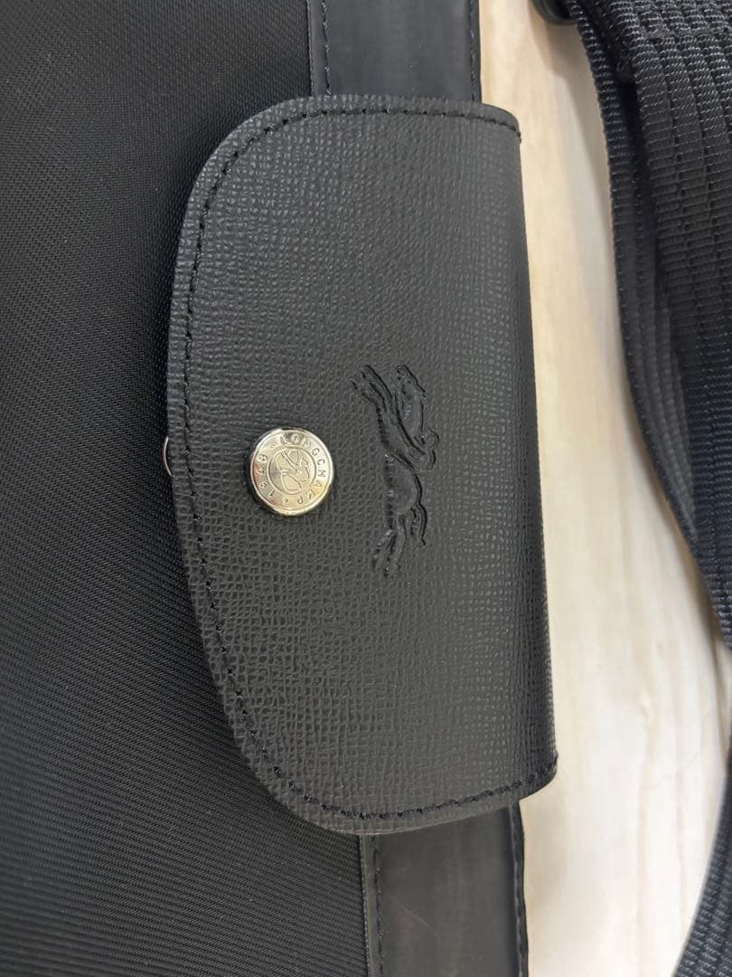 LONGCHAMP ボディバッグ