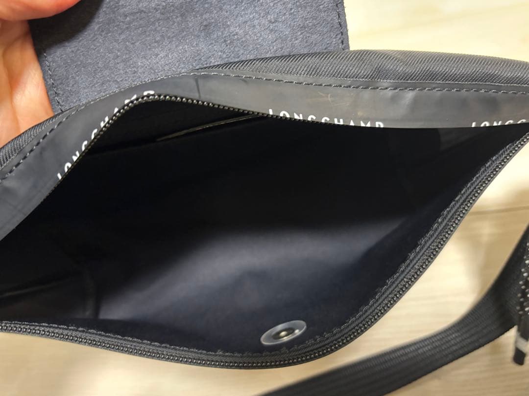 LONGCHAMP ボディバッグ