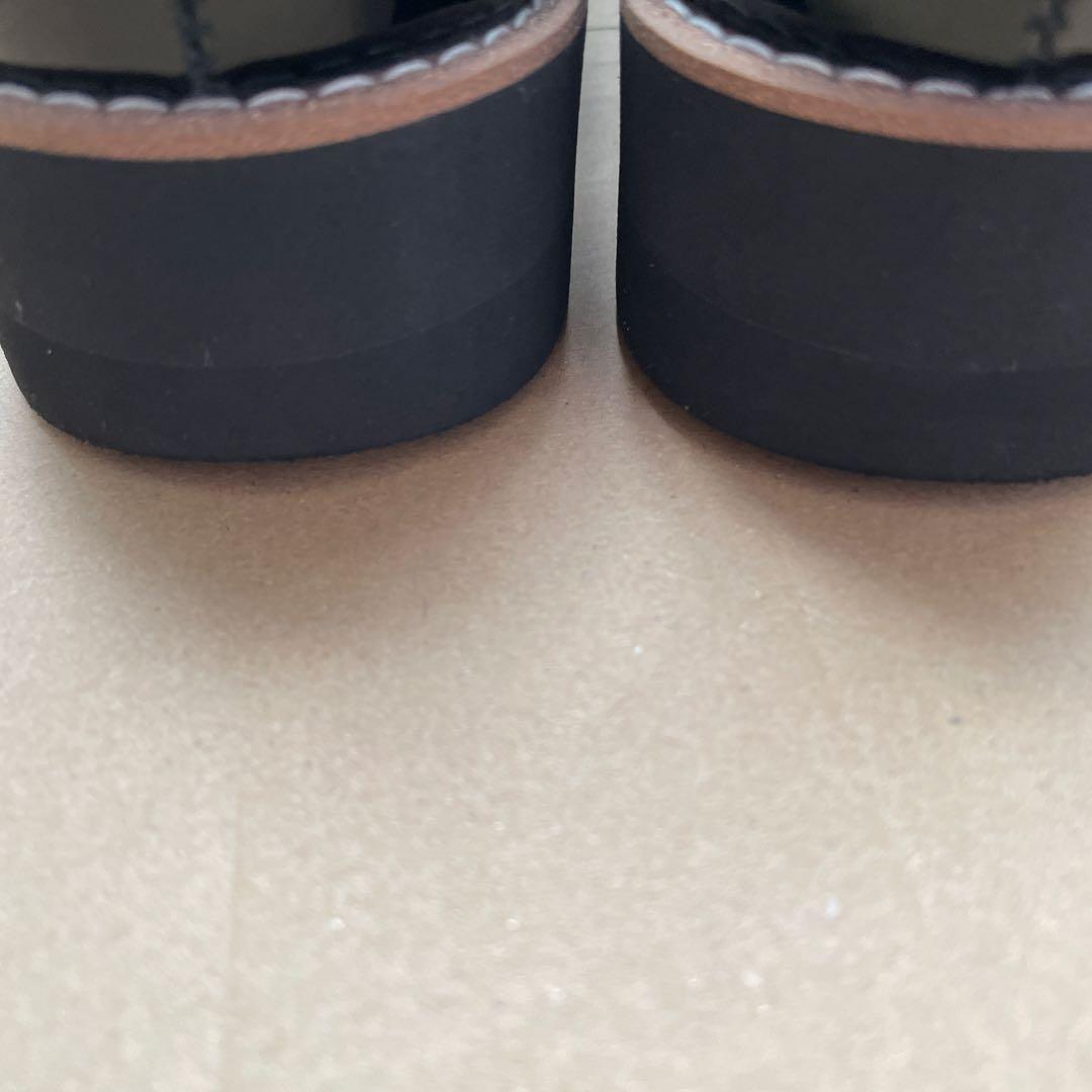 DIANA ローファー エナメル タッセル黒