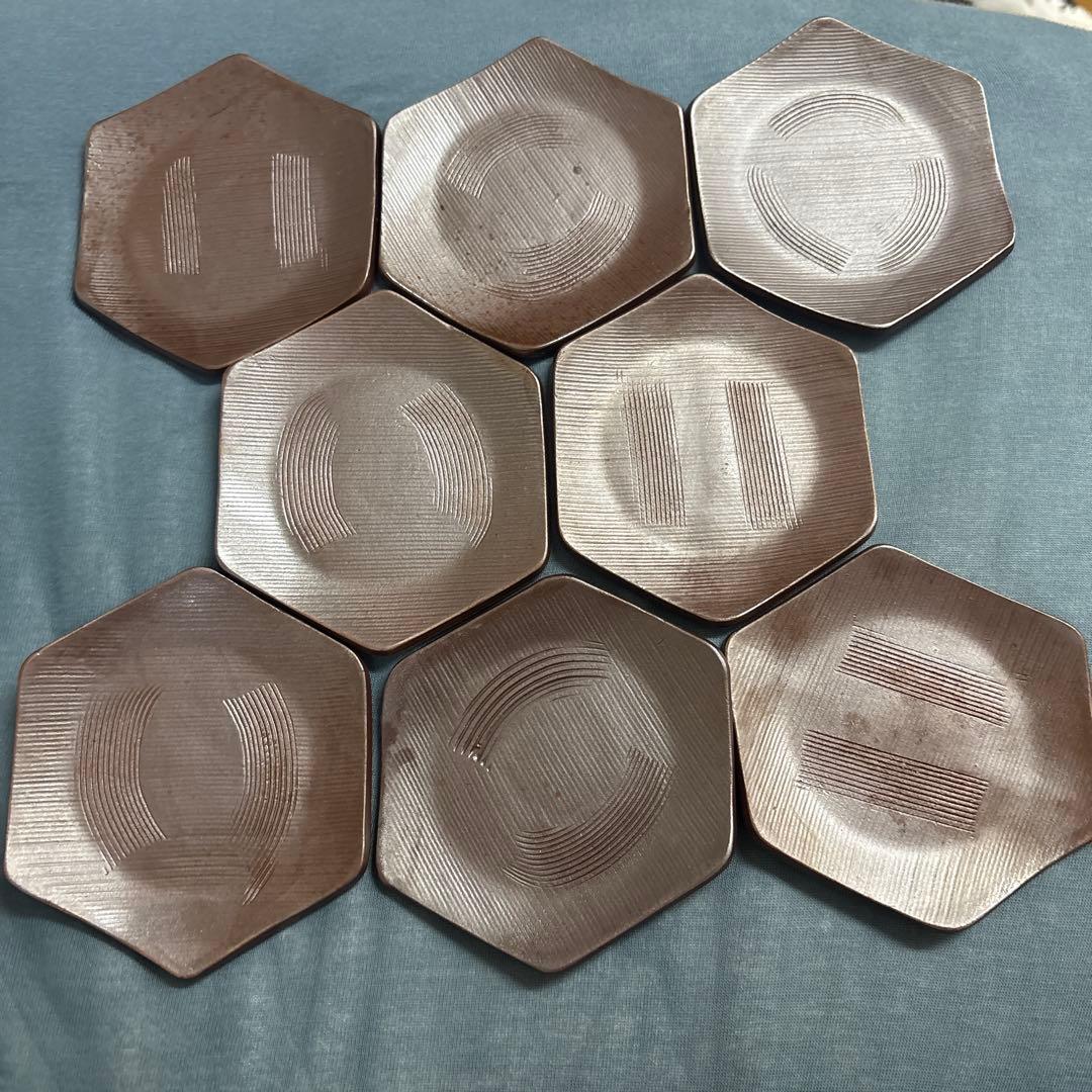 「雪山（せつざん）」という窯元・作家の和食器（小皿／銘々皿）」