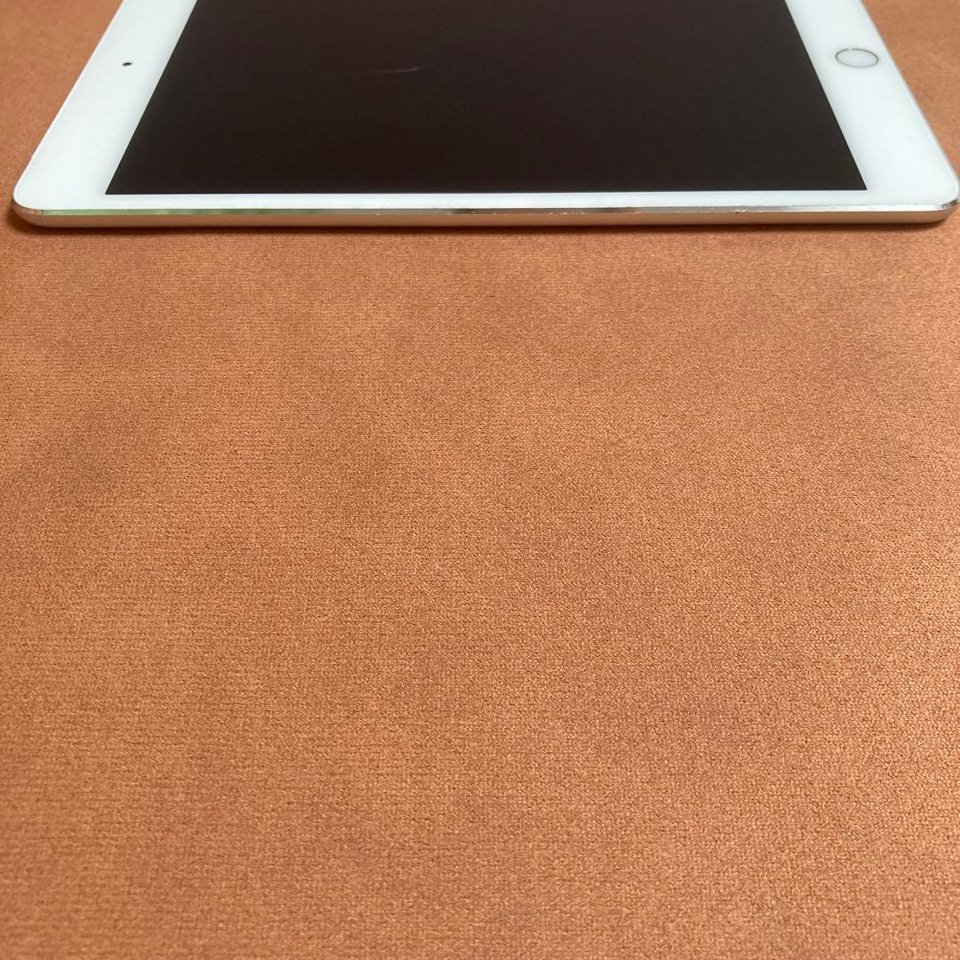 241 【早い者勝ち】iPad mini4 第4世代 128GB SIMフリー☆