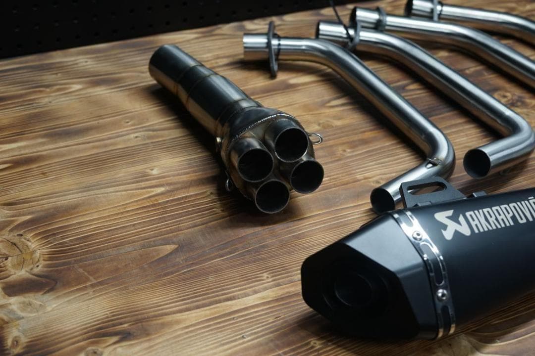 限定価格　Zx25r/zx4r フルエキゾースト　ショート管　サイレンサー付き