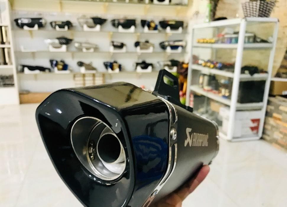 限定価格　Zx25r/zx4r フルエキゾースト　ショート管　サイレンサー付き