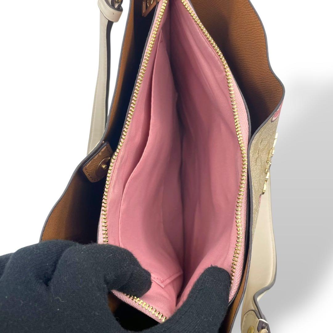 極美品✨️コーチ 2way ショルダーバッグ モリー PVC レザー チェリー柄