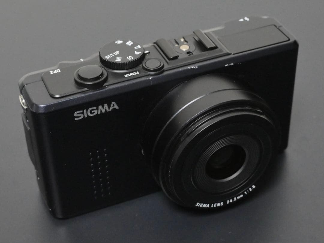 【良品】SIGMA DP2s（Foveonセンサー搭載コンデジ）作例あり