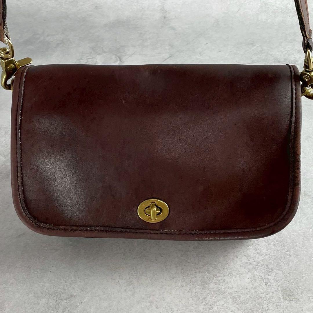 コーチ　オールドコーチ　ショルダーバッグ　肩掛け　斜め掛け　ブラウン　9755