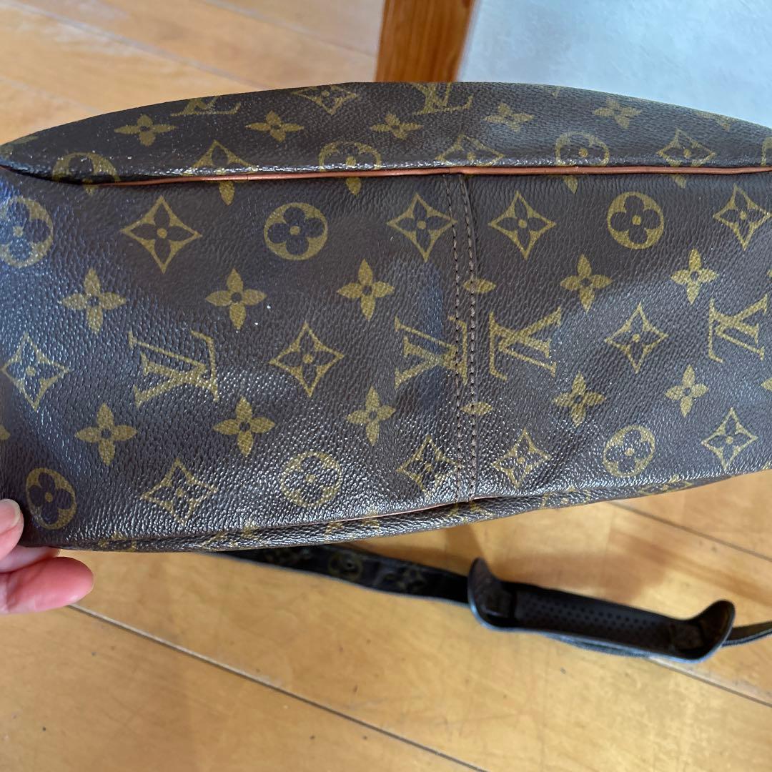 ルイビトン　マルソーモノグラムショルダーバッグ