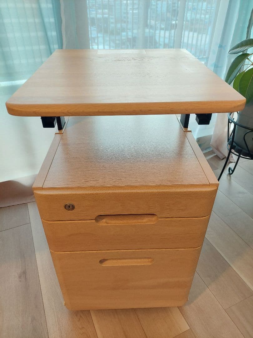 【まるもり】ITOKI学習机　国産楢材　引き取り希望(埼玉県)