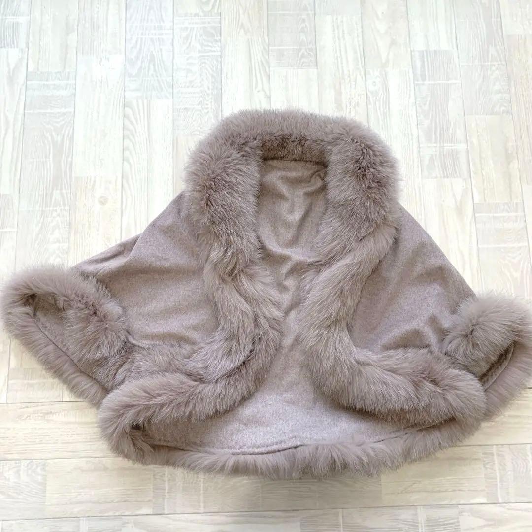 訳あり　美品　ファビオラ ムーンバット フォックスファー ポンチョ