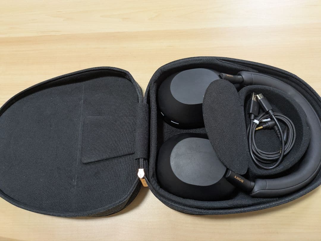 SONY ワイヤレスノイズキャンセリングヘッドホン WH-1000XM5ブラック