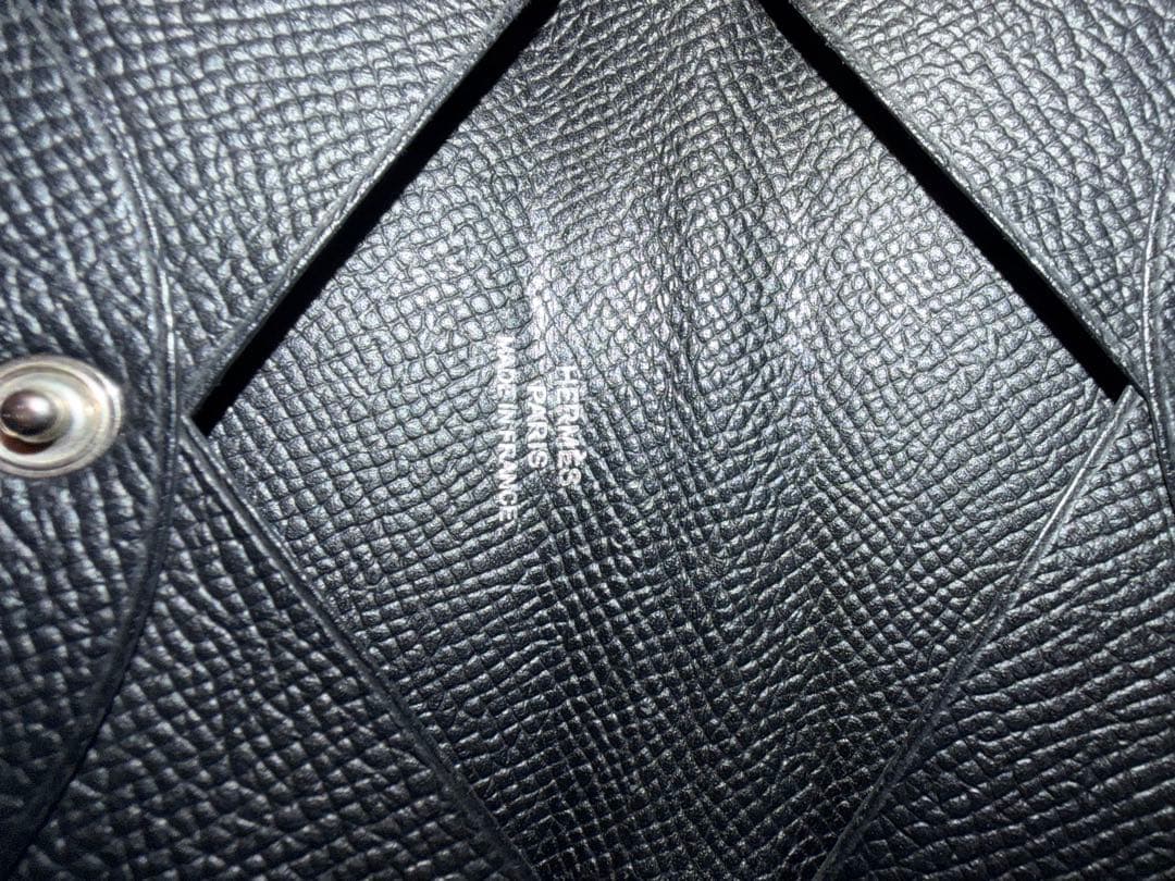 レザー製 黒 名刺入れ 二つ折り式