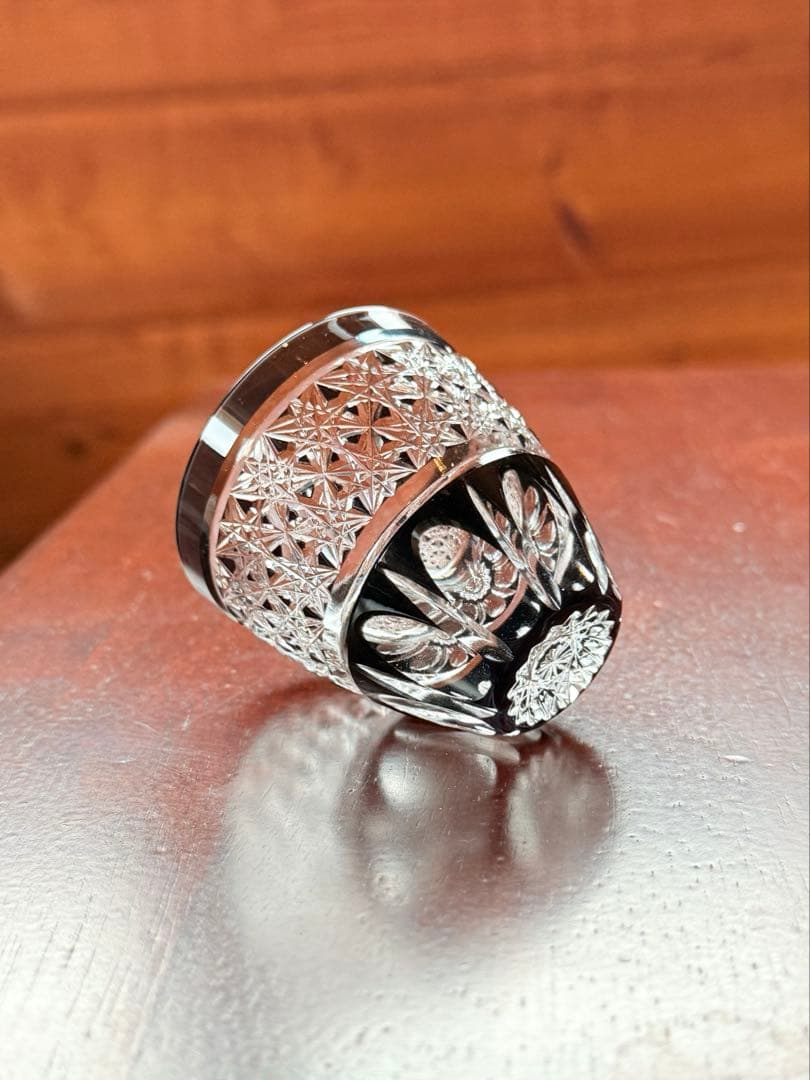 黒切子　ぐい呑