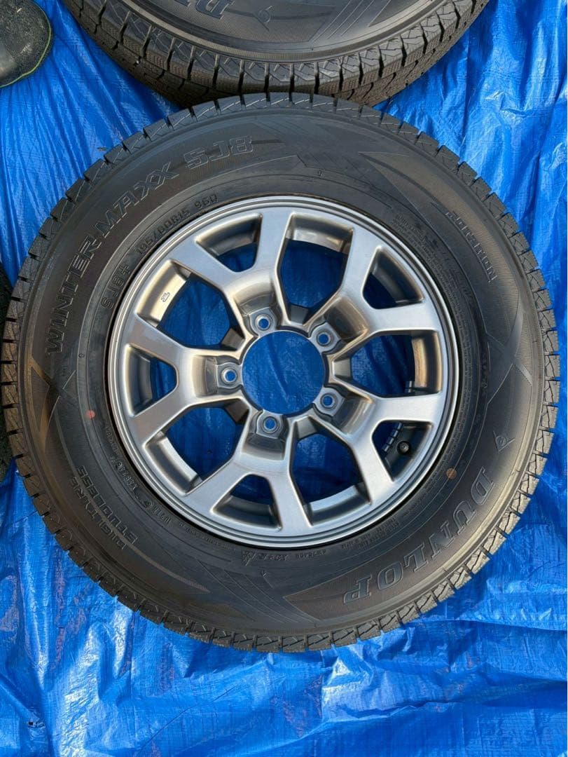 【⭐︎年末最終セール中⭐︎】ダンロップ 195/80R15 タイヤ・ホイールセット