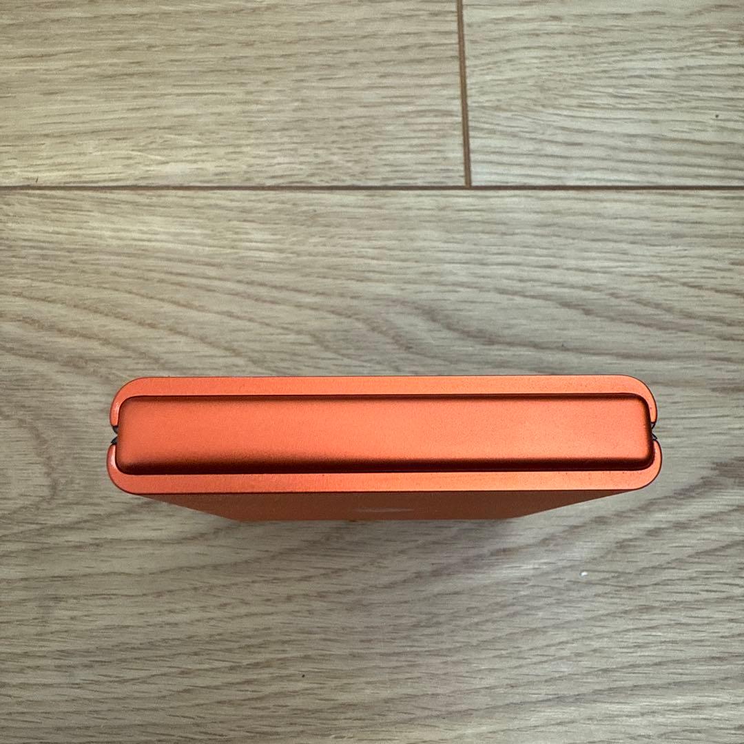 motorola razr 50 本体 512GB 12GB+4GB RAM