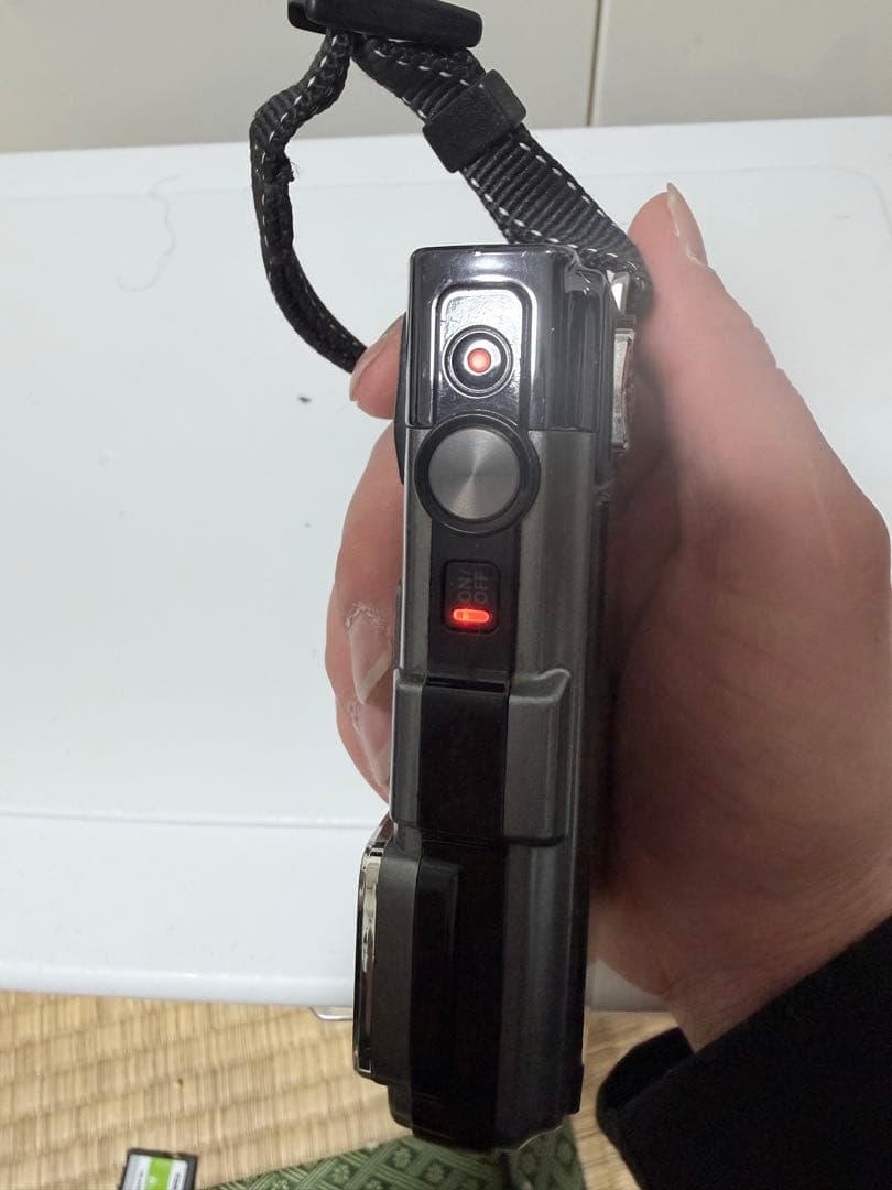 OLYMPUS Tough TG830 コンパクトデジタルカメラ