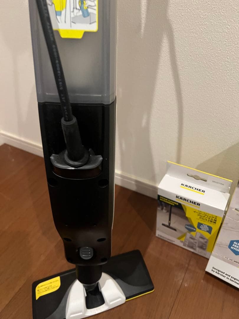 KÄRCHER SC Upright スティッククリーナー 本体と付属品