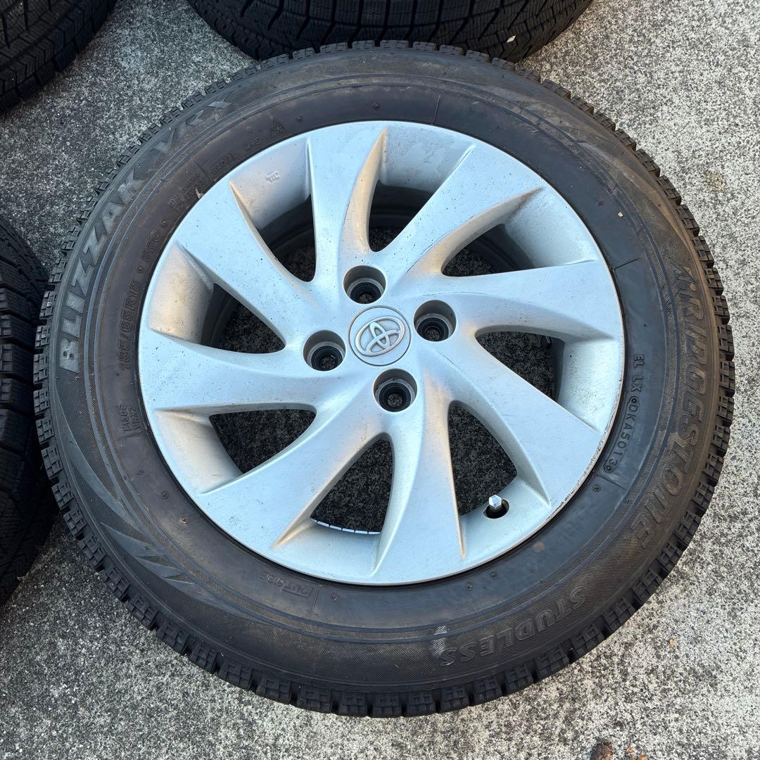 トヨタ 15インチ ブリヂストン BLIZZAK セット　スタッドレス茨城県