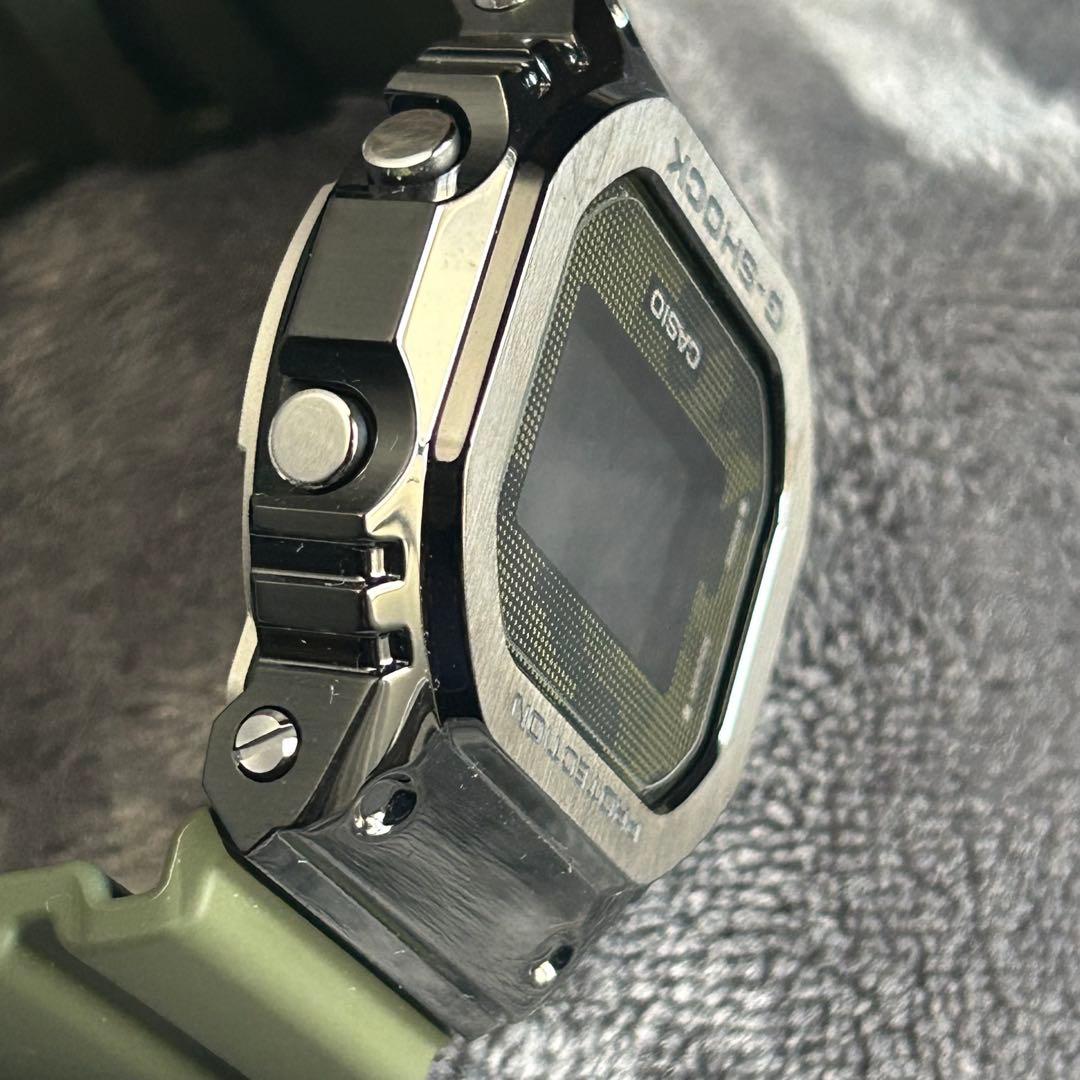 メタル×ミリタリー GM-5600B［美品］カーキグリーン G-SHOCK