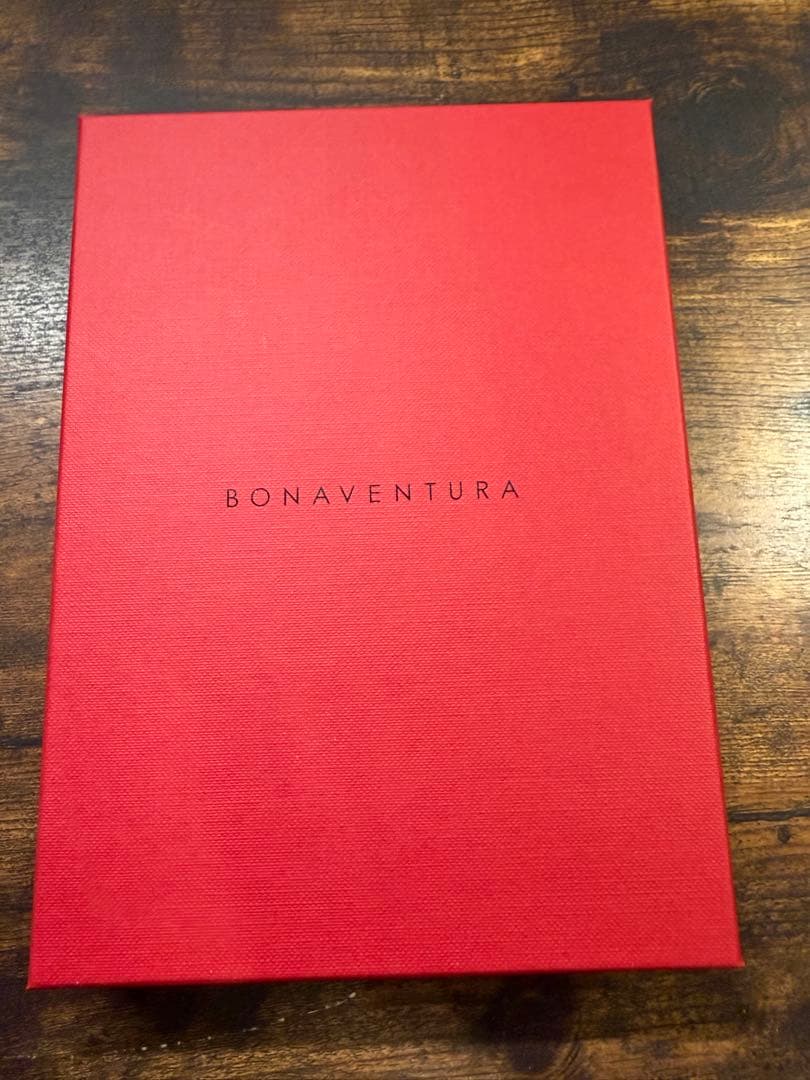 BONAVENTURA iPhone17pro チョコレートブラウン✖︎レッド