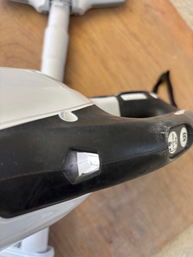 Makita 18v 充電式クリーナー CL281FD