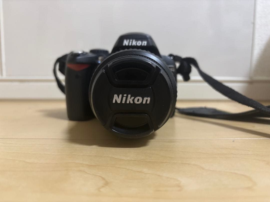 Nikon デジタル一眼レフカメラ D40 望遠レンズ(70〜300mm)付き