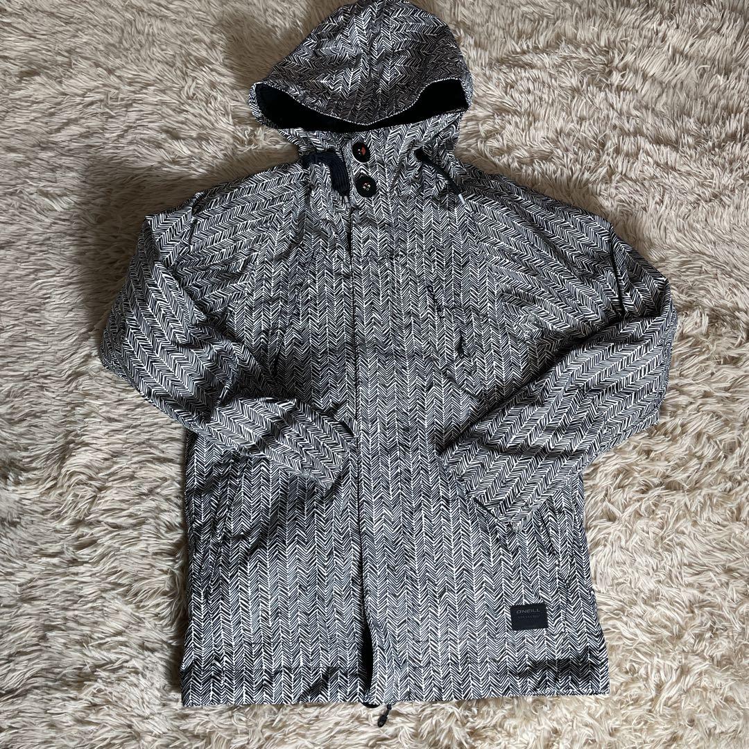 O'NEILL スノーボード　スキー　スノボウェア　セットアップ上下　男女兼用