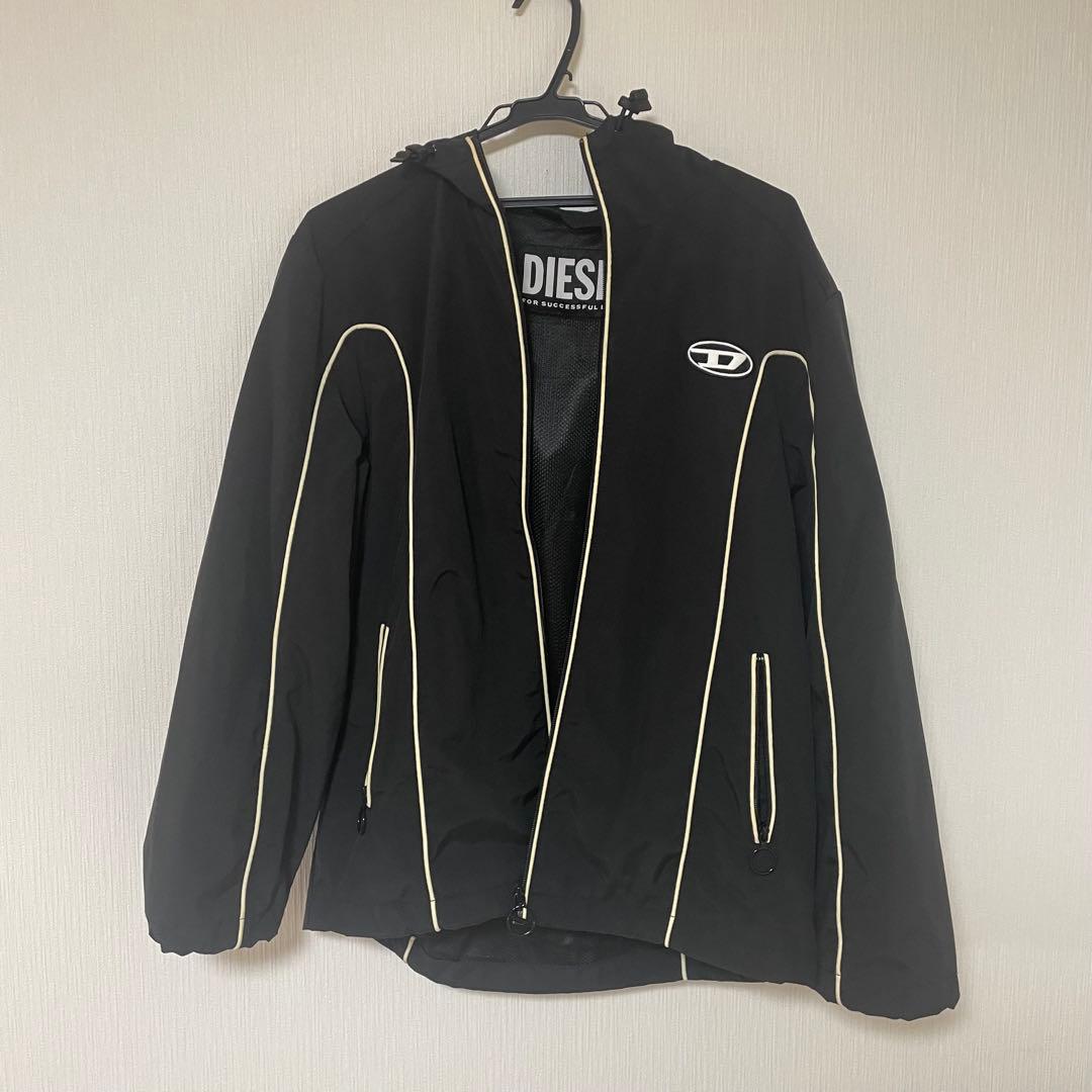 DIESEL J-Hives ロゴ ウインドブレーカー　タグ付き