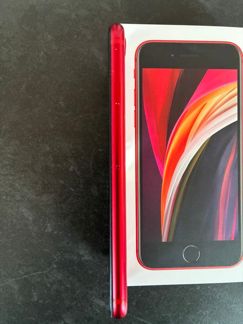 iPhone SE 第2世代 SE2 64GB Red 赤 SIMフリー