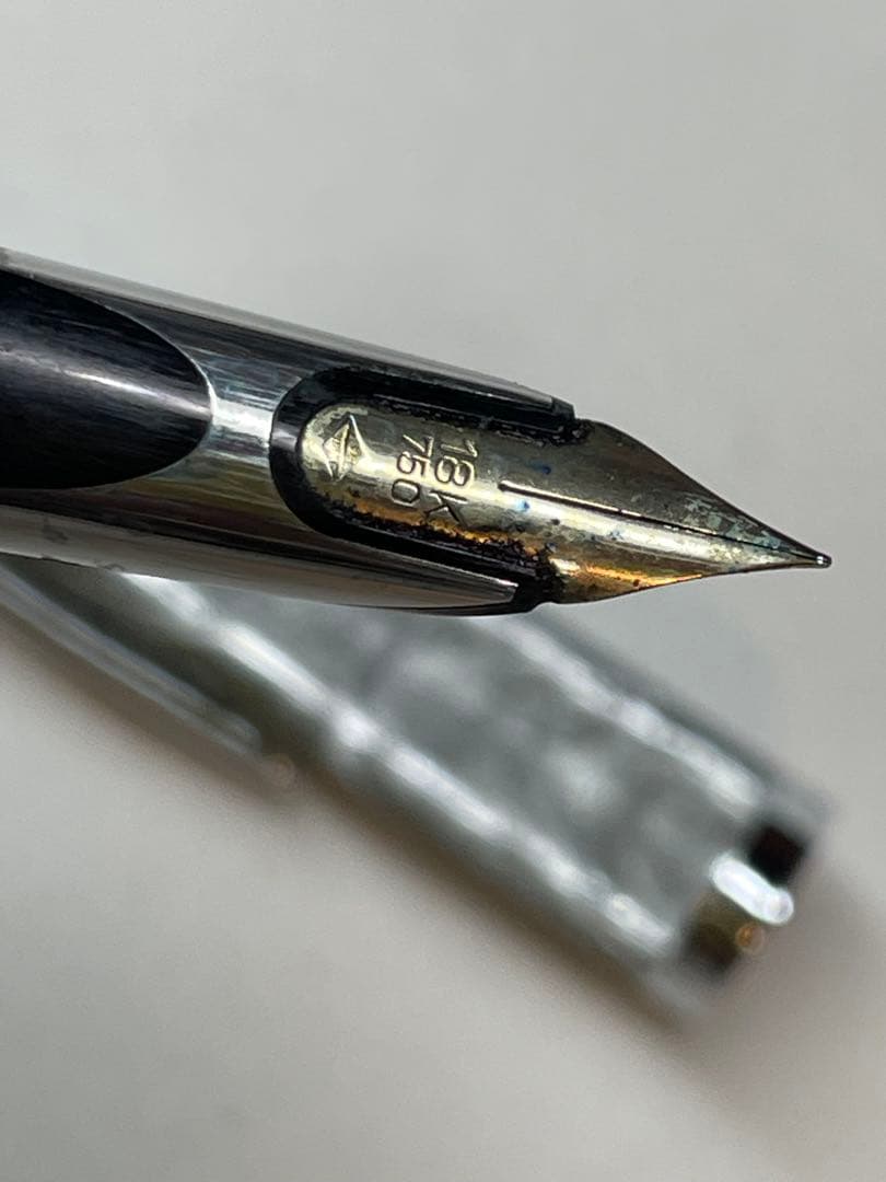 たろうさま専用 万年筆　WATERMAN　C/P シルバー ペン先18K
