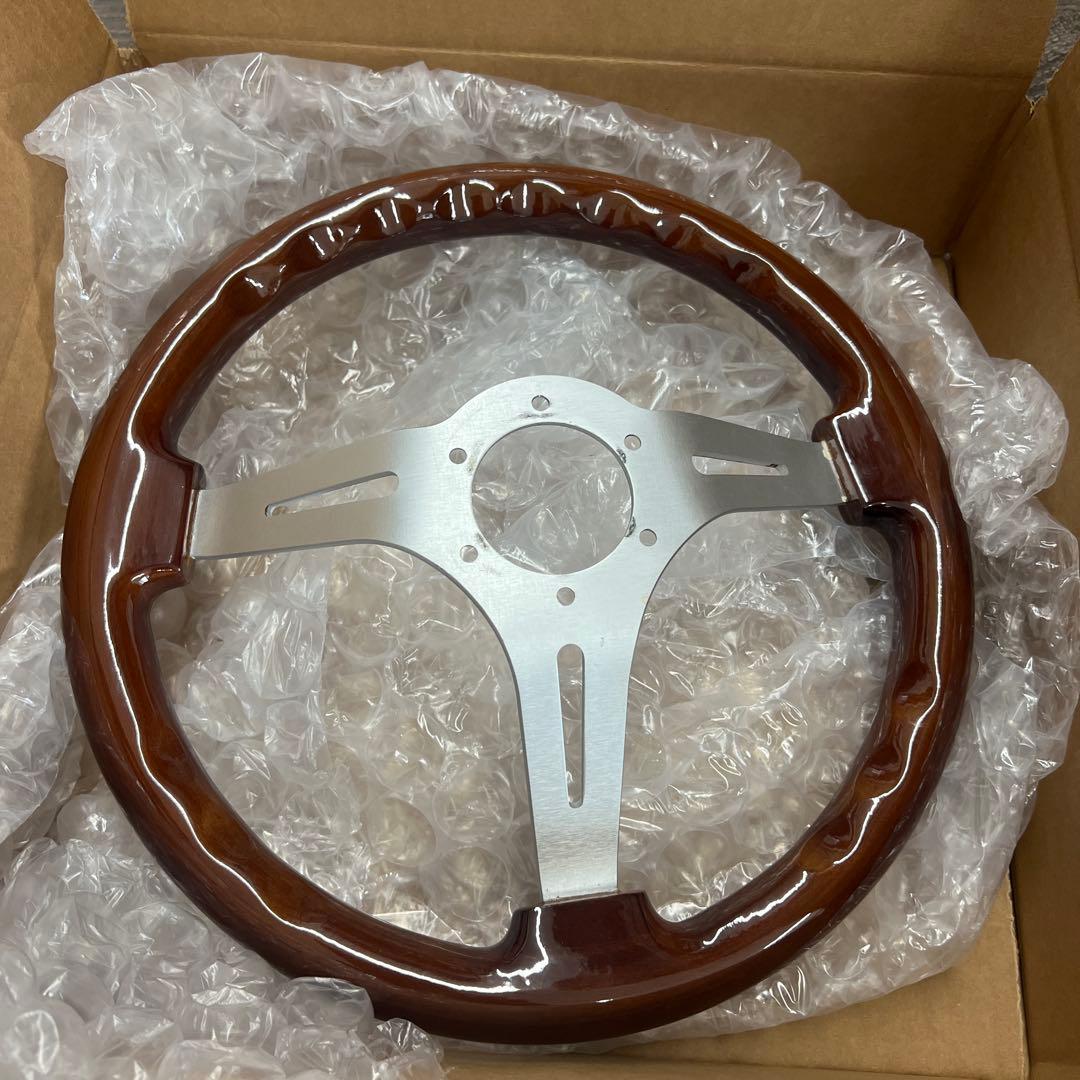 アベニューパフォーマンス　ウッドｘアルミニウム　USDM　ステアリング　ハンドル