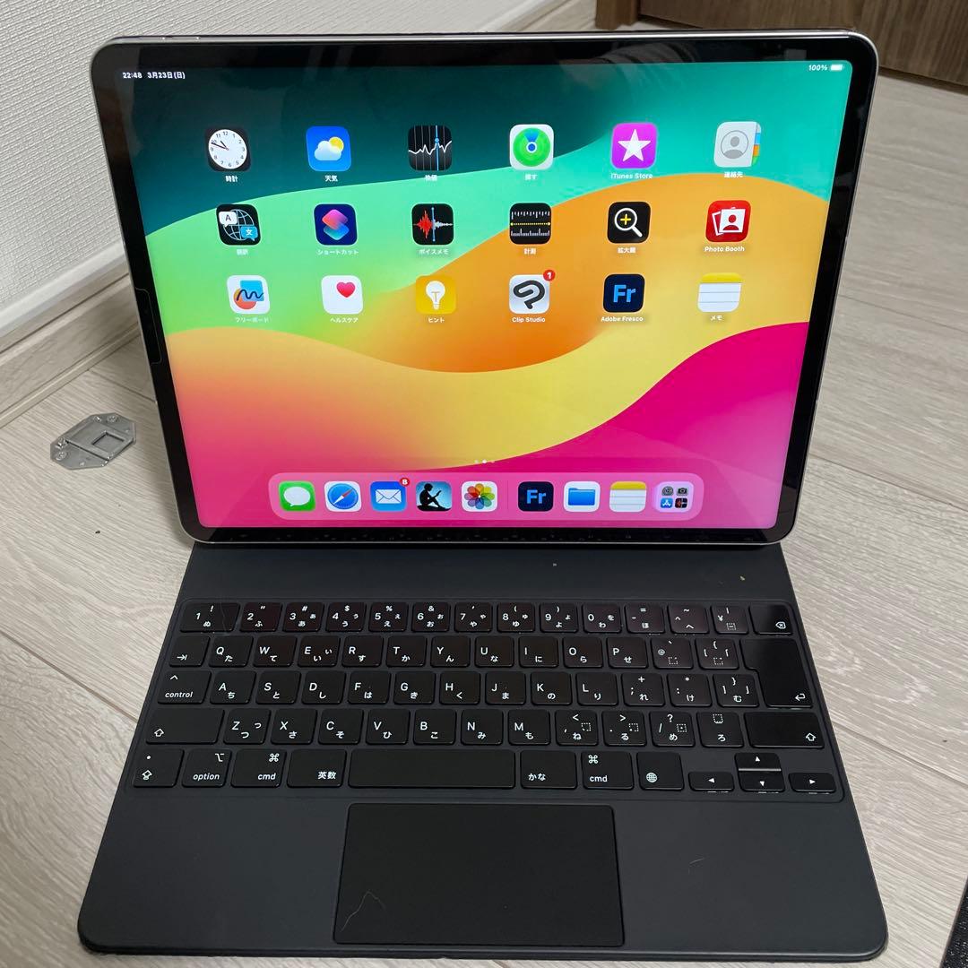 iPad Pro Magic Keyboard Apple Pencil付き