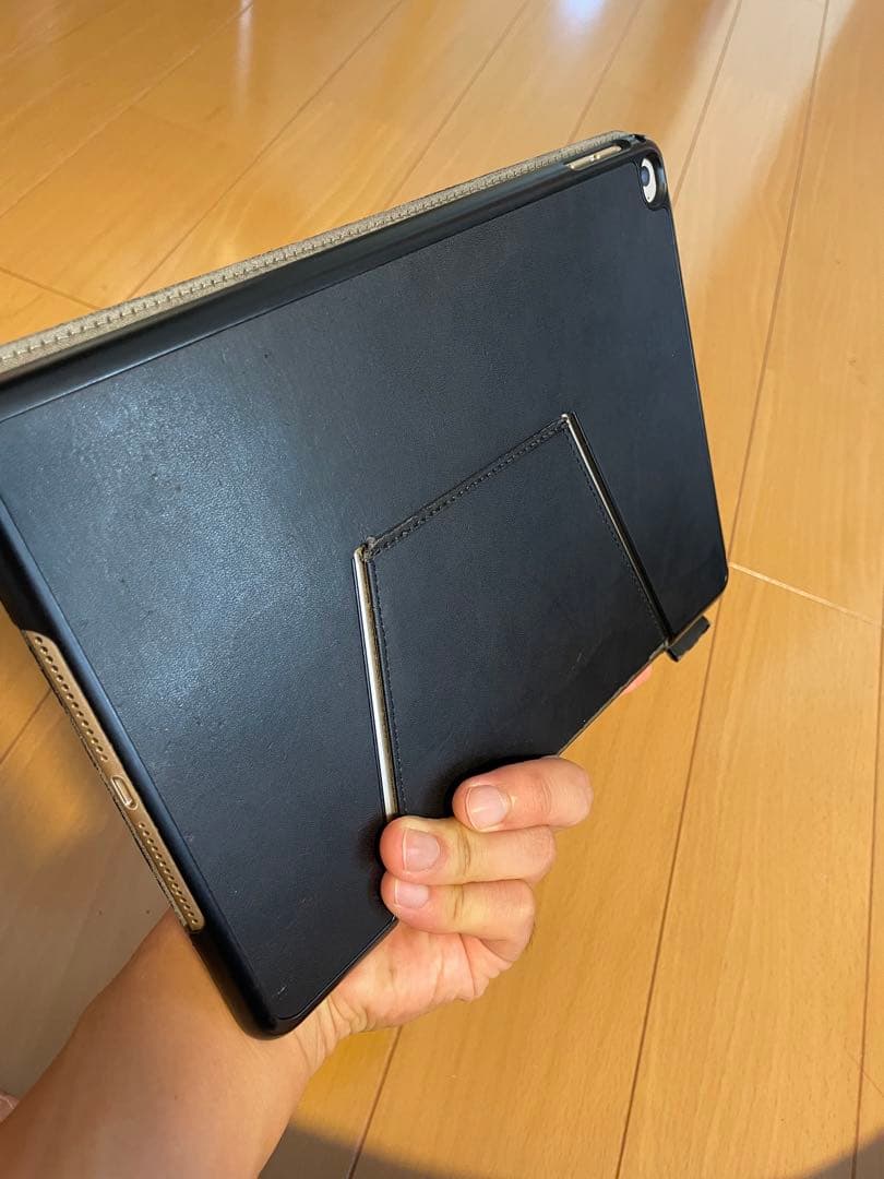 iPad Air 2 (128GB) GOLDWiFi +セルラー（AU)