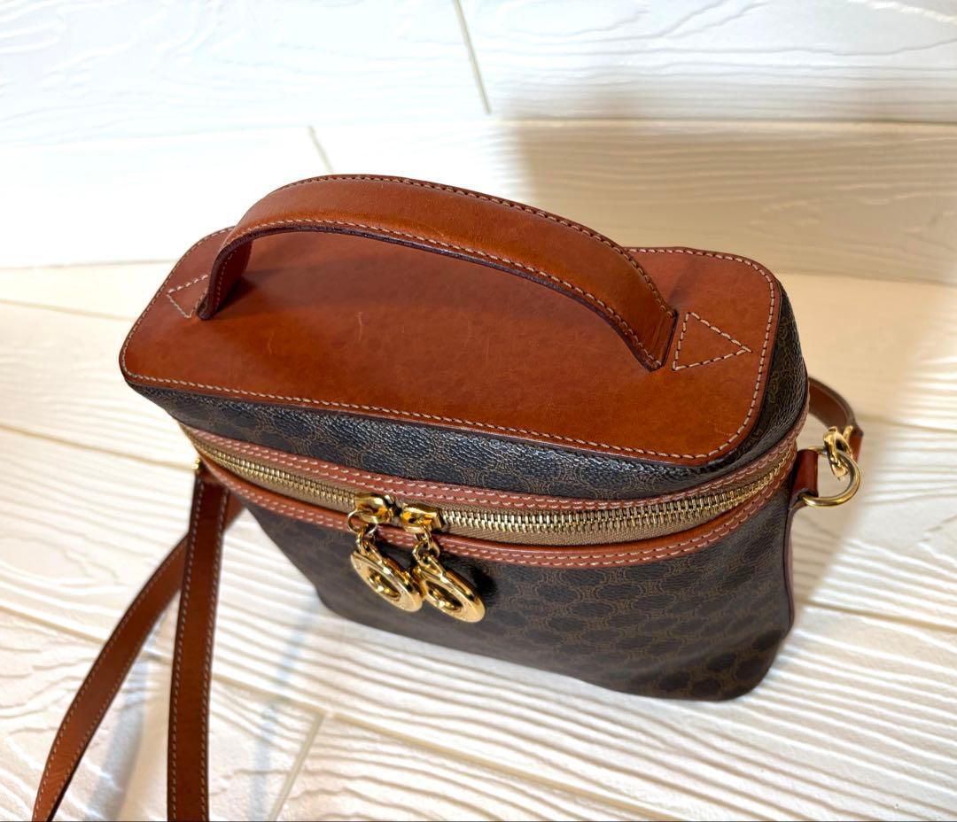 【美品】セリーヌ　2wayバッグ　ショルダーバッグ　マカダム