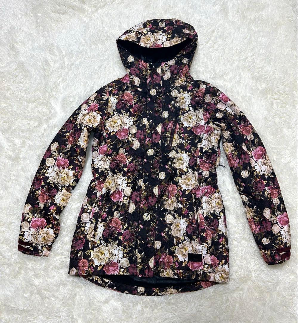美品　VOLCOM　スノーボードウェア　ジャケット　花柄　M　レディース