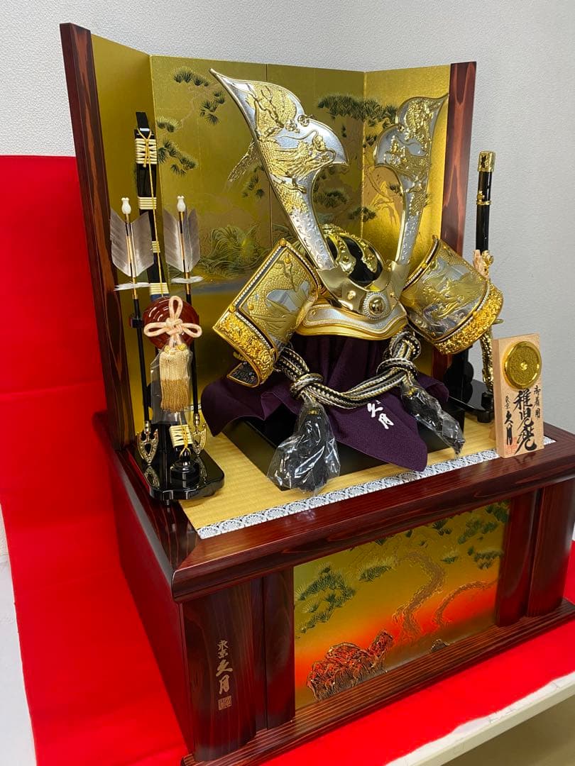 東京久月　五月人形　家紋付き着用兜飾り収納セット・着用できる兜