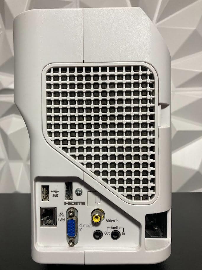 RICOH pj wx4152ni　リコー　超単焦点プロジェクター