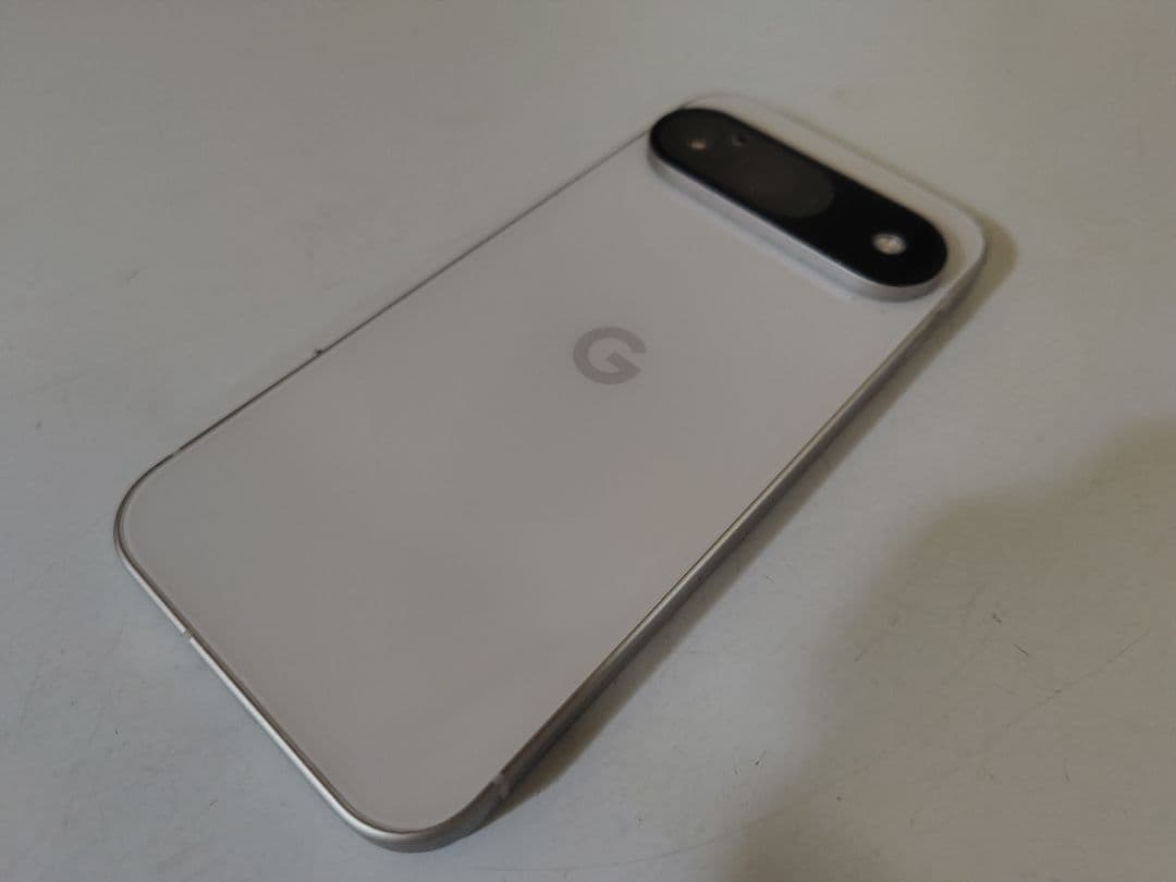 Google Pixel 9 ポーセリン 本体のみ　傷、汚れあり