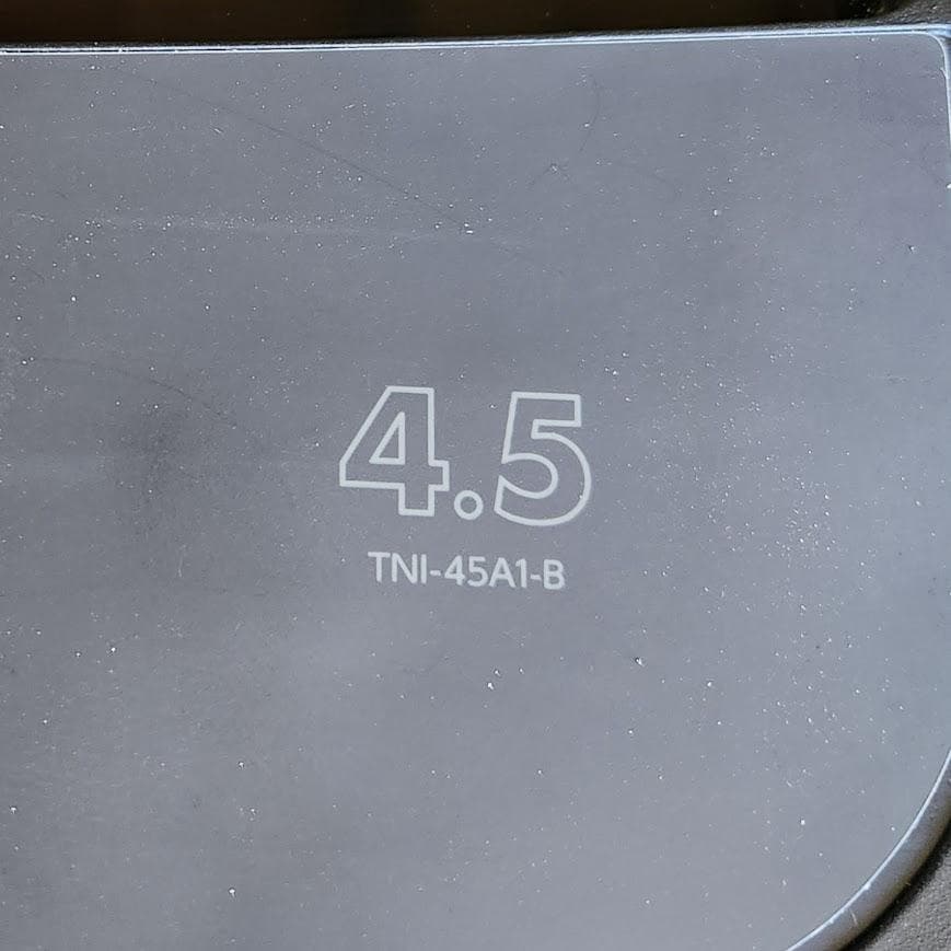 【美品】アイリスオーヤマ TNI-45A1-B 2024年製 ブラック 洗濯機