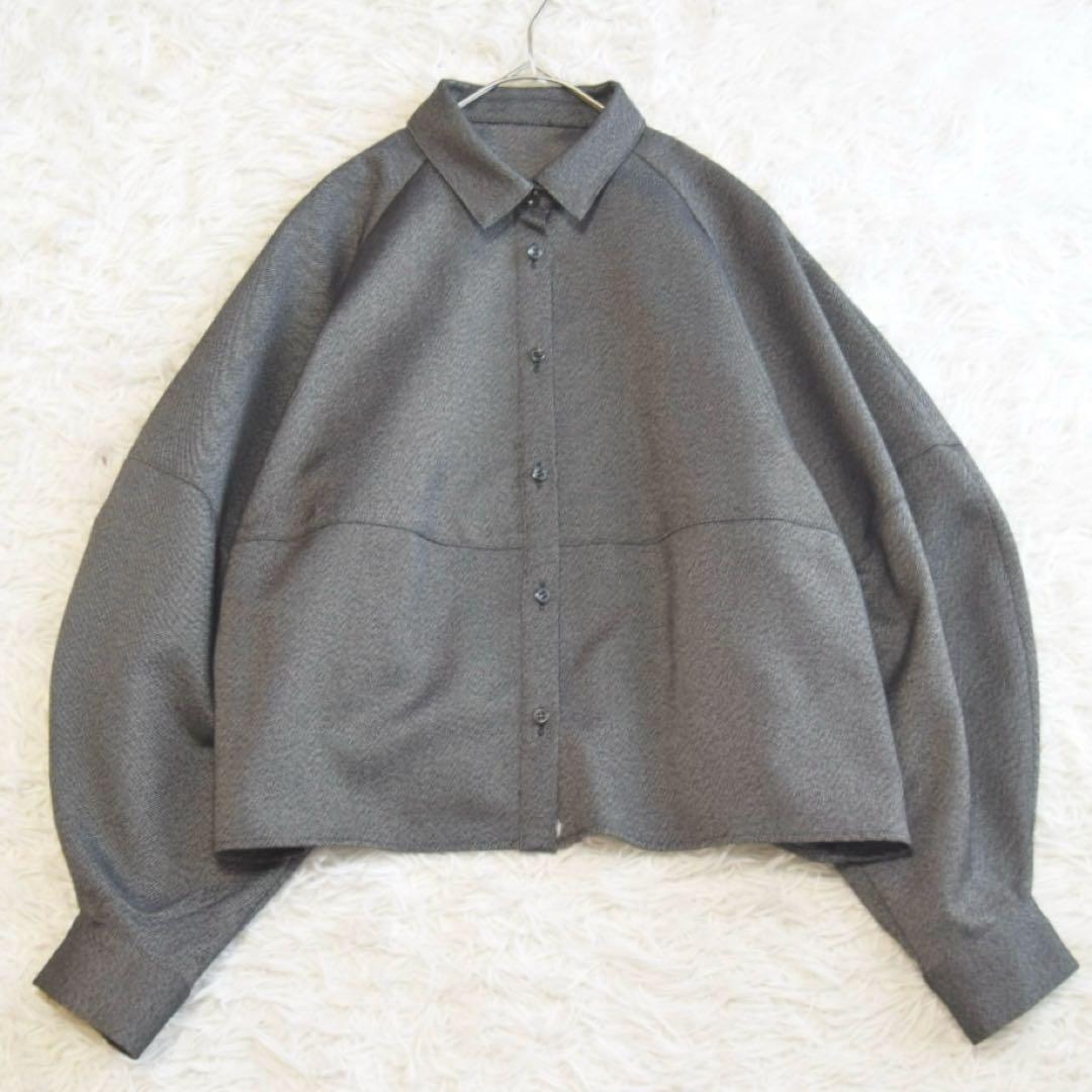 極美品 OHGA 2024AW TWEED BLOUSE コサージュ付 ツイード