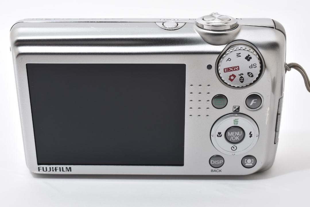 フジフィルム　FUJIFILM Finepix F70EXR シルバー