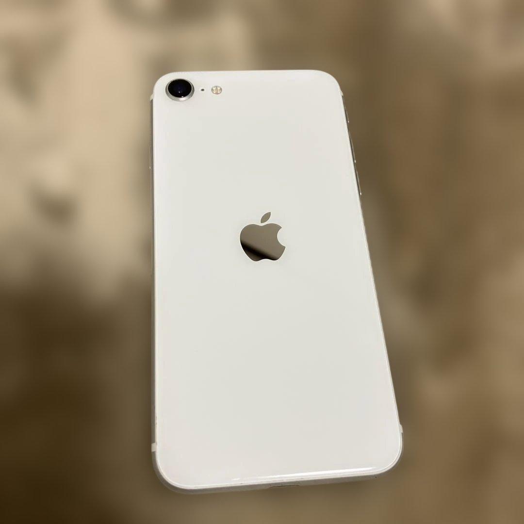 【ジャンク品】　Apple iPhone se2 第2世代　ホワイト　64GB