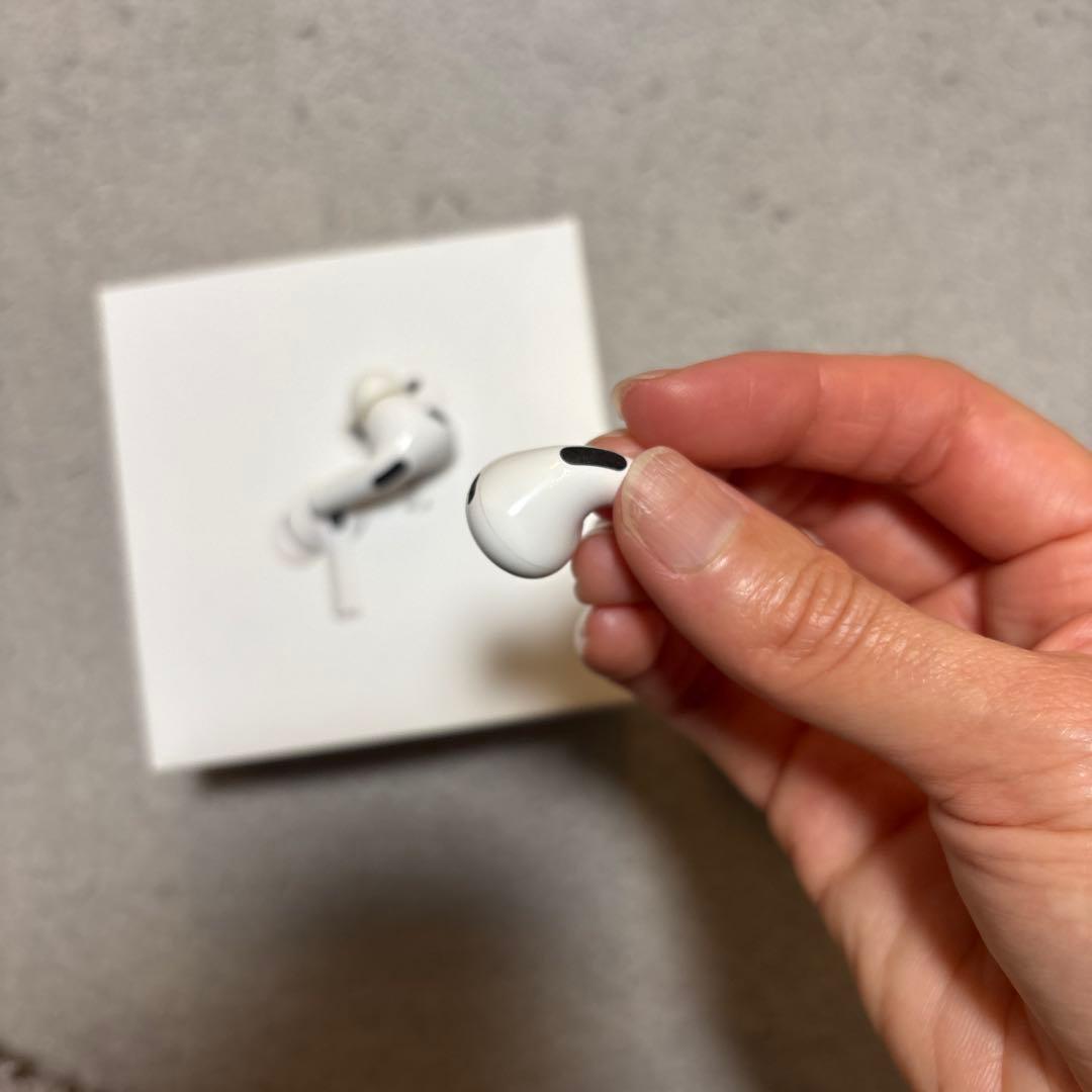Apple AirPods Pro 本体　第二世代
