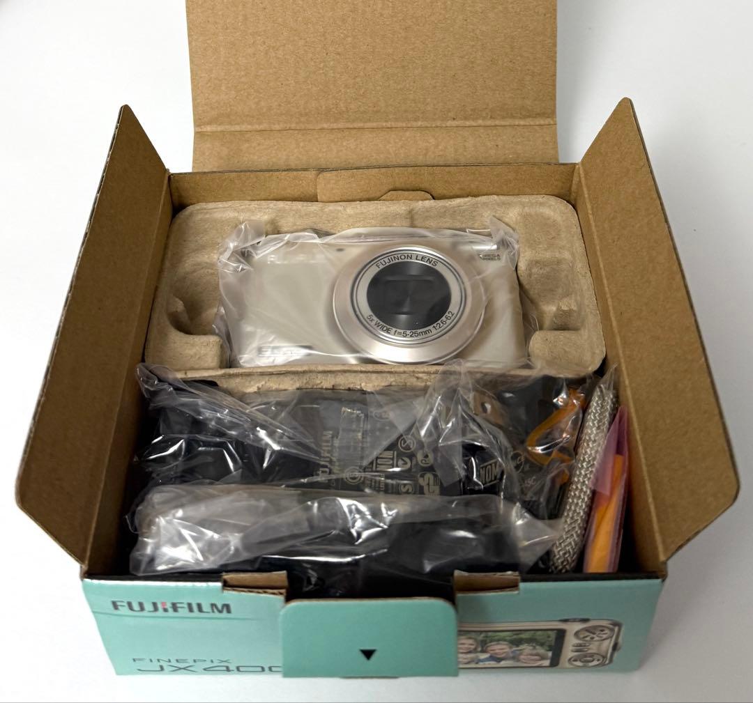 未使用品 FIJIFILM FINEPIX JX400 コンパクトデジタルカメラ