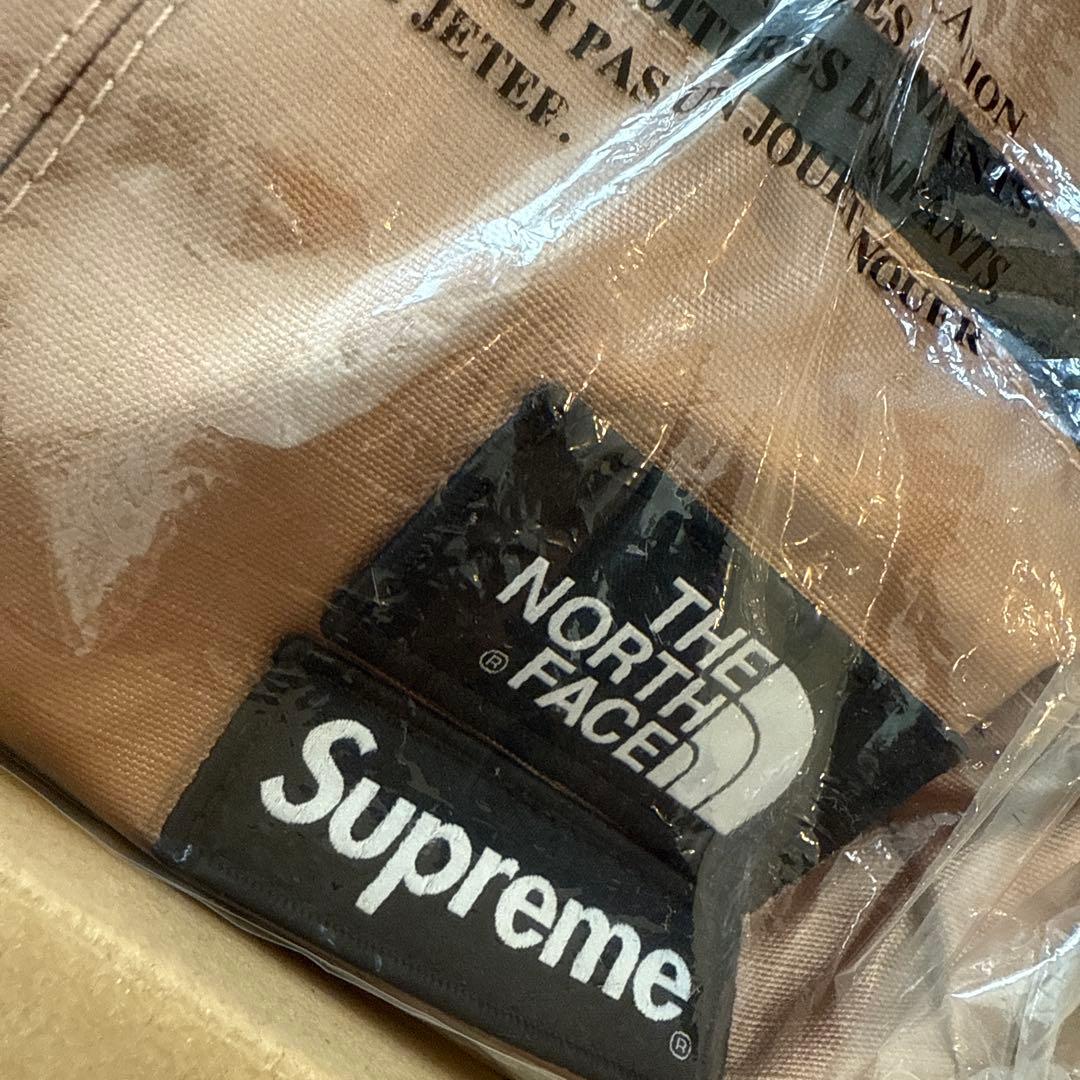 THE NORTH FACE Supreme ボディバッグ
