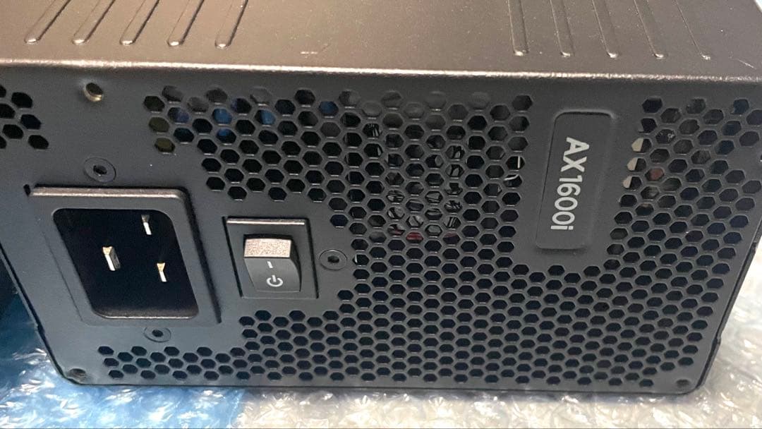 【動作品】Corsair AX1600i