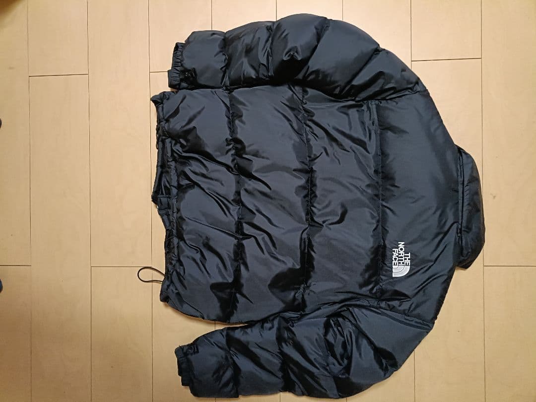 1度のみ着用 ザノースフェイス ダウンジャケット フード付き　Mサイズ