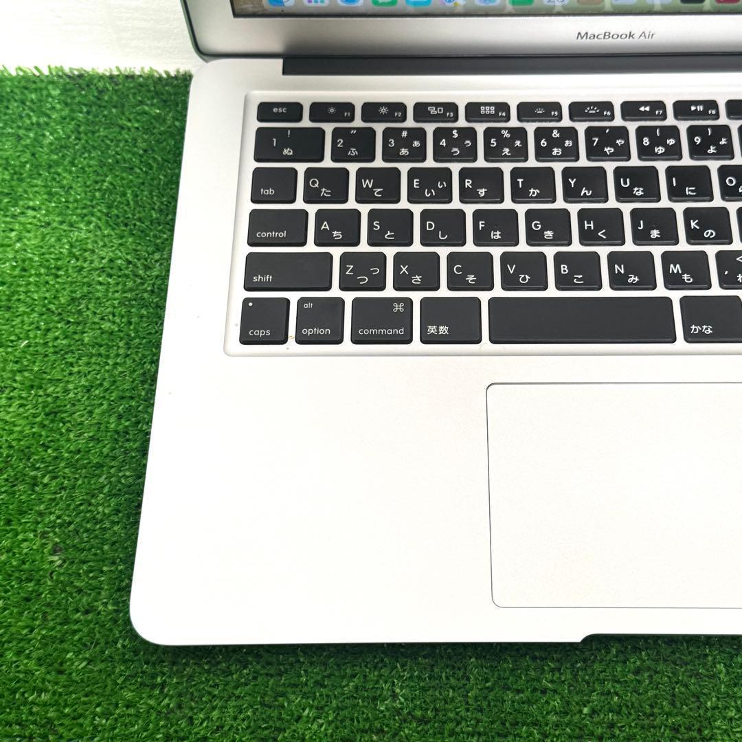 MacBook Air 13インチ Core i5 8GB SSD256GB
