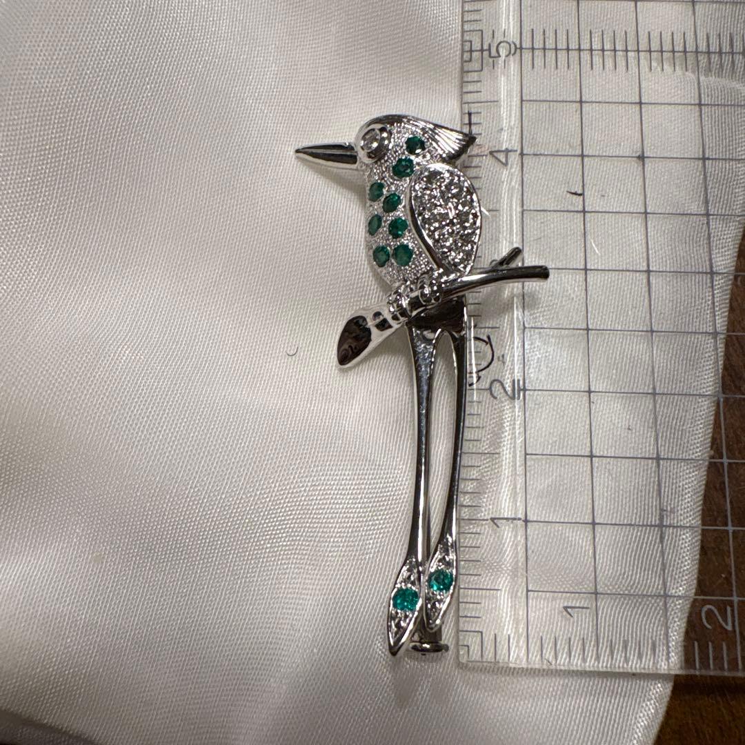 鳥型ブローチ Pt エメラルド　ダイヤ